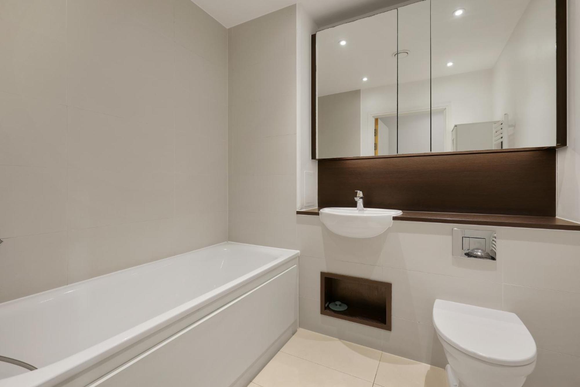Appartamento Dockside 3 Bed Londra